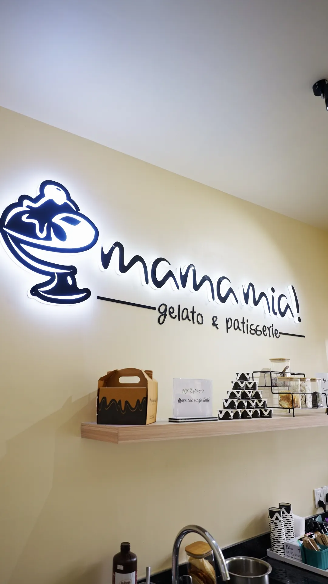 Mamamia